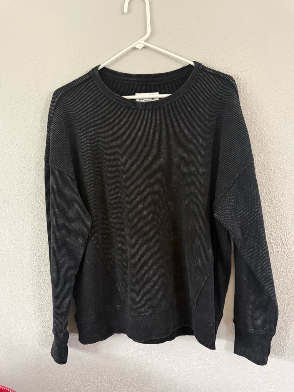 Black Ribbed Crewneck waffle knit
